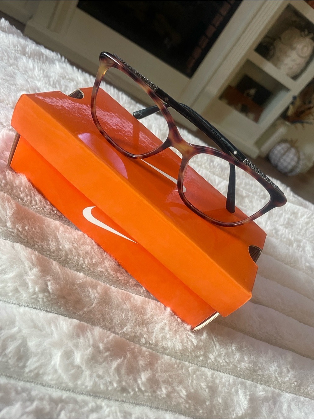 Nike Orange Eyeglass Case with Tortoiseshell Frame Glasses